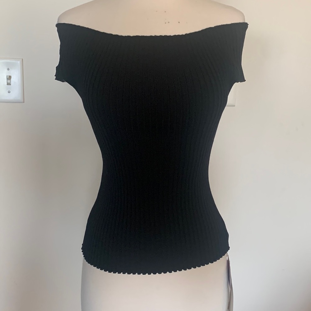 Black Off the Shoulder Ribbed Top